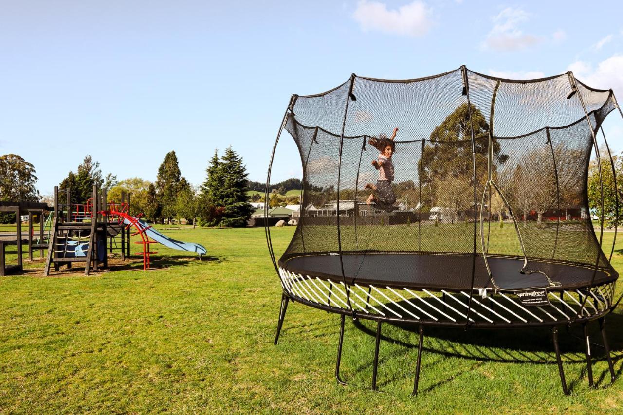Parklands Motorlodge & Holiday Park Turangi Esterno foto