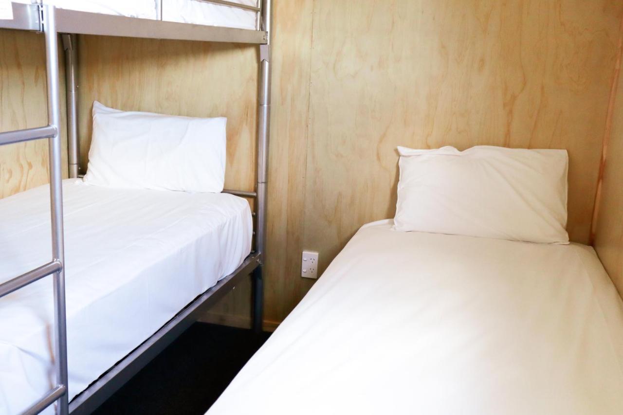 Parklands Motorlodge & Holiday Park Turangi Esterno foto