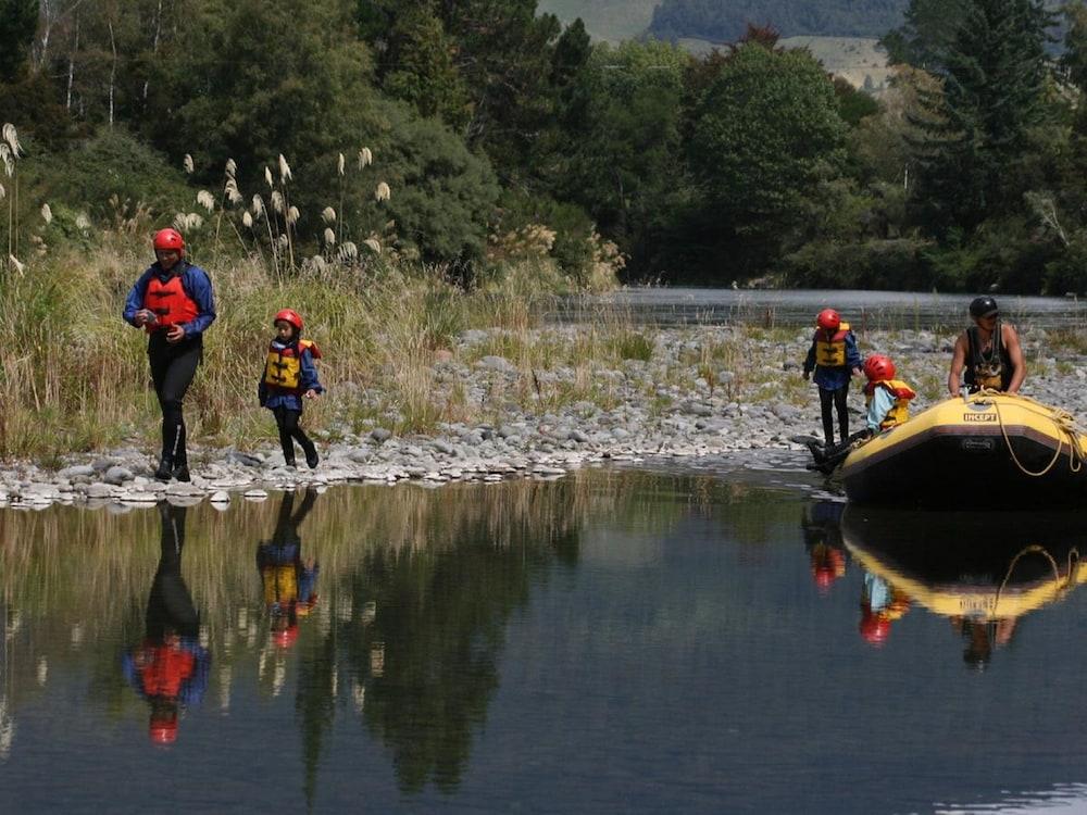 Parklands Motorlodge & Holiday Park Turangi Esterno foto