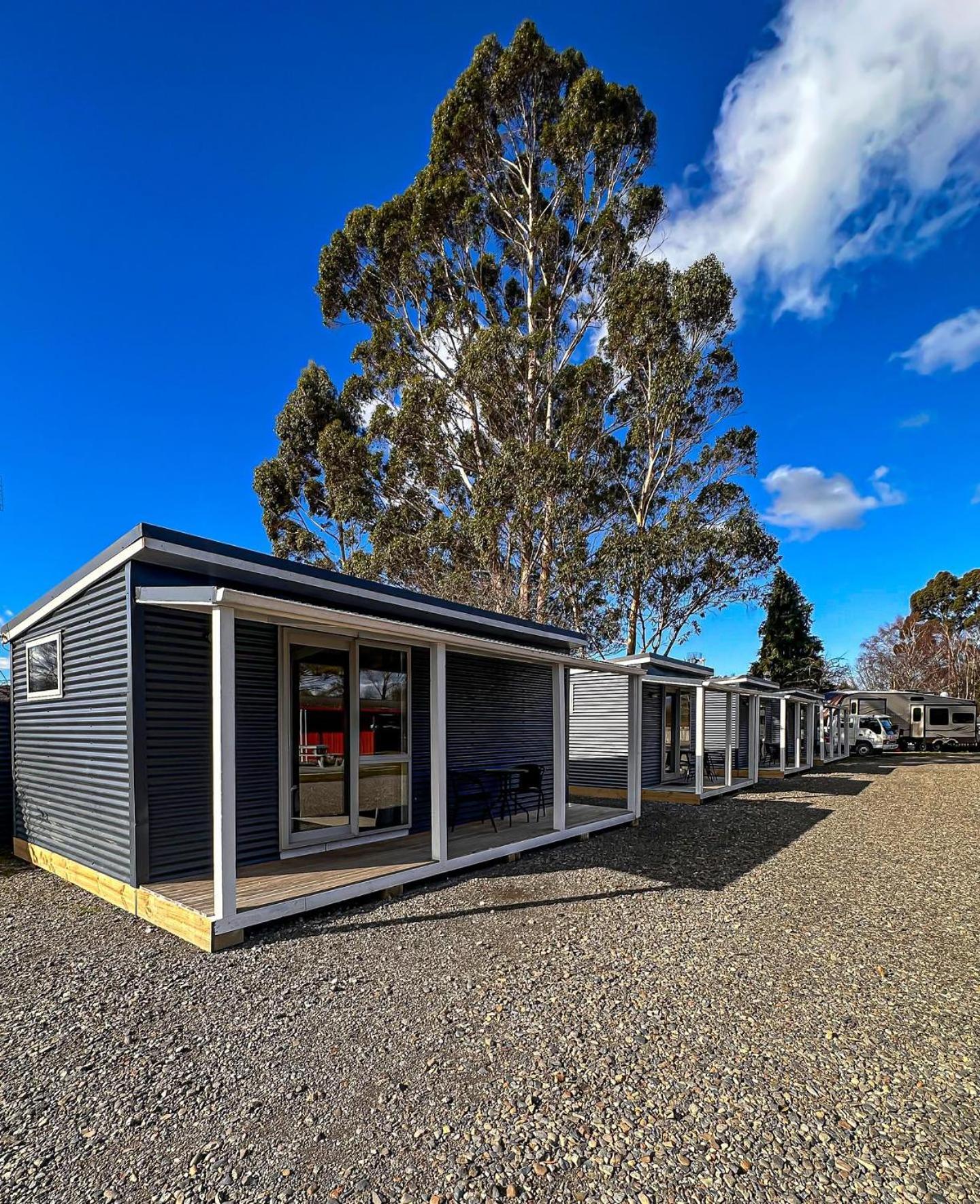 Parklands Motorlodge & Holiday Park Turangi Esterno foto